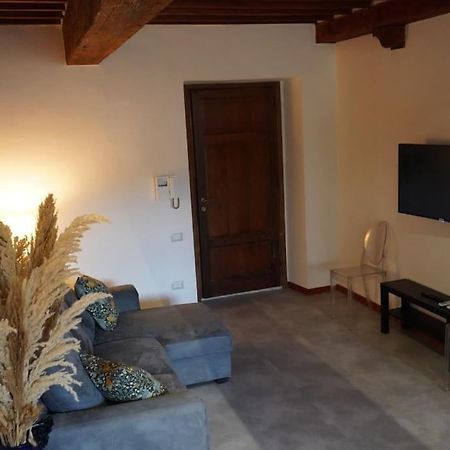 Loft Moderno Ubicato Nel Centro Storico Di Lucca Lejlighed Eksteriør billede
