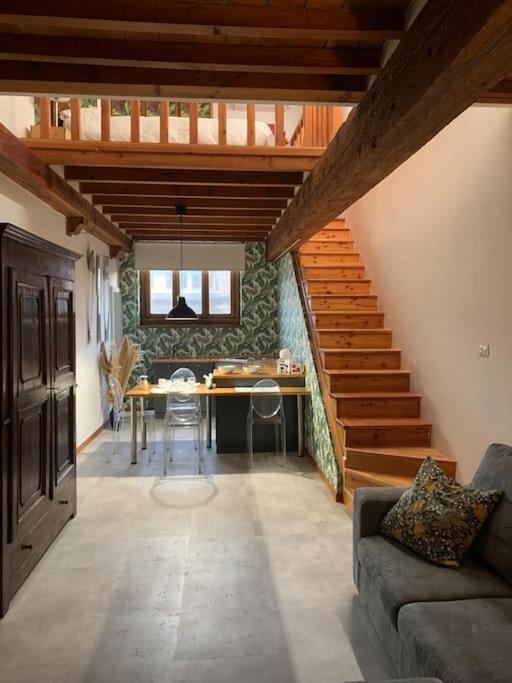 Loft Moderno Ubicato Nel Centro Storico Di Lucca Lejlighed Eksteriør billede